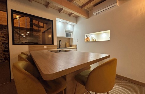 Saint-Etienne-de-Fontbellon Bed & Breakfast | Charming gîte in Ardèche