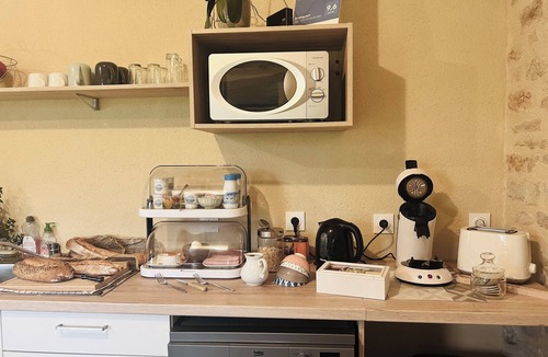 Saint-Germain-de-Varreville Bed & Breakfast | Charming Room "La Ruby