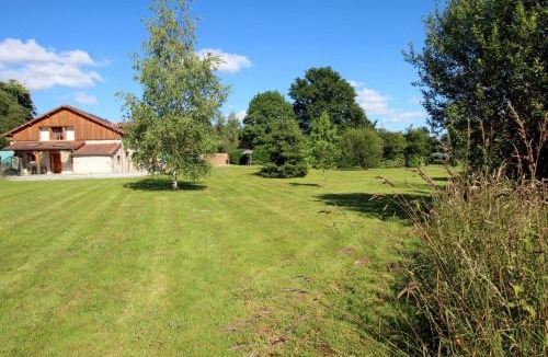 Eyjeaux House | Chabatz d'entrar a pouleinat