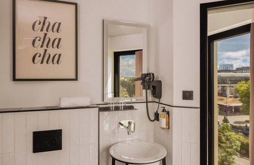 Richebourg - Saint-Clement Hotel | Chachacha Hôtel