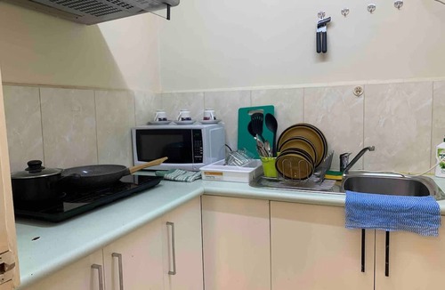 Huntingdale House | Chadstone Holiday W6 Villa