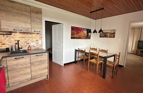 Chateau-Chinon House | CHAINTRE LA VALLEE A breathtaking view