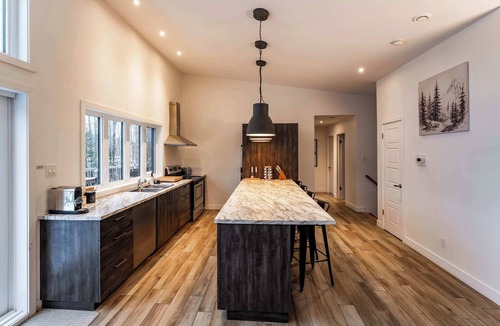 Sainte-Emelie-de-L'Energie Apartment | Chalet Serenia on Lake Beaudoin