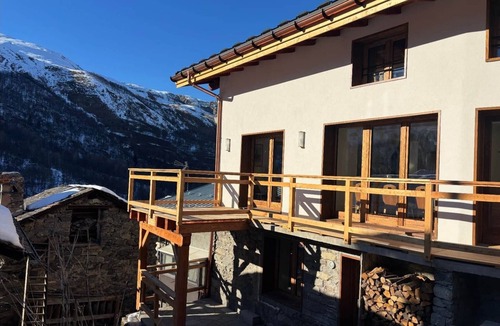 Praranger Ski Chalet | Chalet Arvi