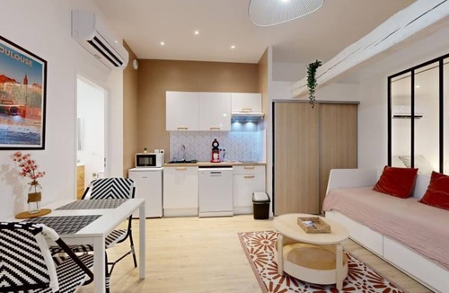 Capitole Apartment | CHAL2 Hyper-centre T2 comfort and calm