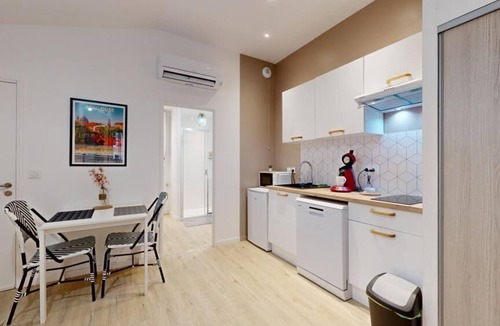 Capitole Apartment | CHAL2 Hyper-centre T2 comfort and calm