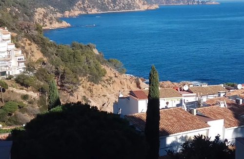 Salionc Apartment | CHALANA I, CALA SALIONS, TOSSA DE MAR Large Terrace with Sea and Mountain Views