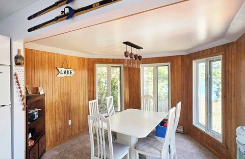 Sainte-Cecile-de-Whitton Ski Chalet | Chalet l'Oasis - Nature immersion and starlit nights by the lake