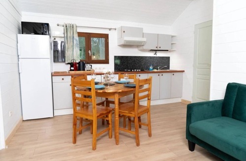 Saint-Bonnet-pres-Orcival Ski Chalet | Chalet 3 étoiles - ccbgbfd