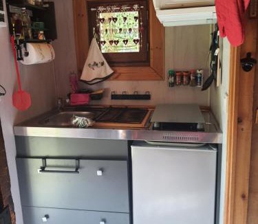 Saint-Martin-sur-la-Chambre Ski Chalet | Chalet savoyard "le Sapinet"