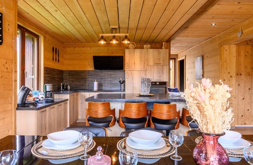 Saint-Maurice-sur-Moselle Ski Chalet | Chalet "Le Brusyna" with Mountain View, Hot Tub, Private Terrace, and Wi-Fi