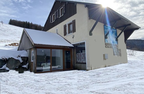 Saint-Maurice-sur-Moselle Ski Chalet | CHALET ROUGE GAZON Alt 1100m