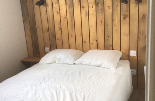 Clermont-Creans Ski Chalet | Chalet à 5min du Zoo de la Flèche, à 30min du circuit des 24H du Mans