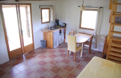 Bazian House | Chalet à Bazian