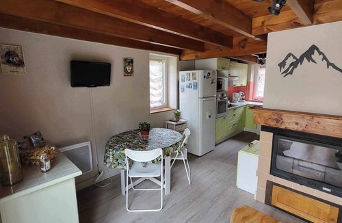 Sazos Ski Chalet | Chalet à la Montagne