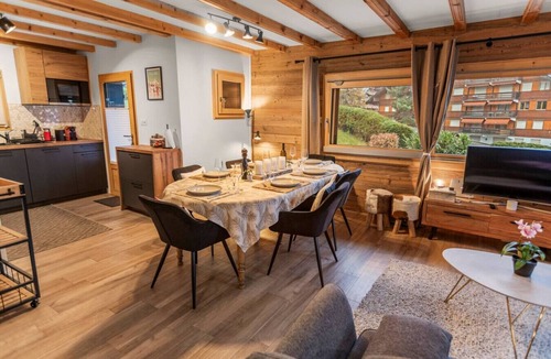 Villars-sur-Ollon Ski Chalet | Chalet élégant avec jardin et parking