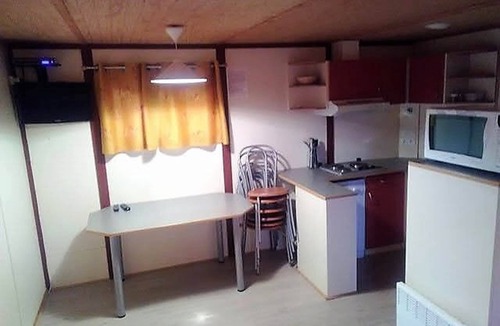 Clairvaux-d'Aveyron Ski Chalet | Chalet Étang du Diable