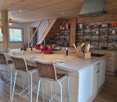 Moulicent Ski Chalet | Chalet & étang privé - Longny-au-Perche