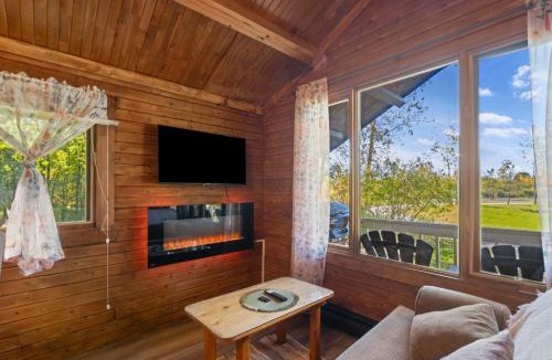 Sainte-Anne-de-Sorel House | Chalet 1 cuisine - Domaine de l'Archipel