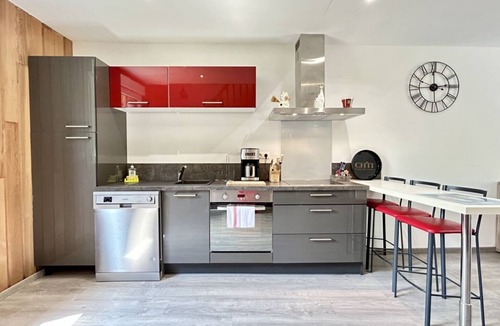 Rue Ski Chalet | Chalet 1 - House with private pond in Baie De Somme