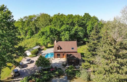 Soligny-la-Trappe House | Chalet 102 Piscine 365 jours - Collection Idylliq