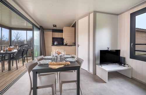 Guerande Ski Chalet | Chalet 2 adults/4 kids – pool & games
