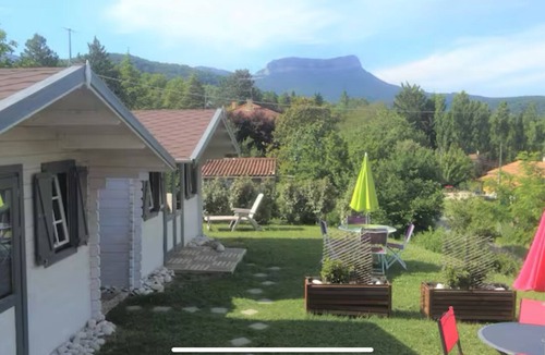 Aouste-sur-Sye Ski Chalet | Chalet 2 breakfast included