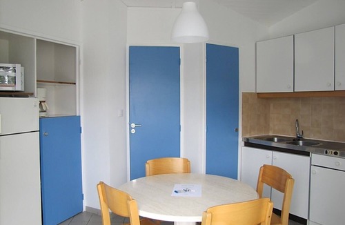 Tonnay-Boutonne Ski Chalet | Chalet 2 for 4 People