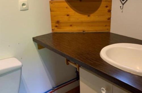 Challes-les-Eaux Other | Chalet 2 Pers avec Terrasse à Challes-les-Eaux - API-1-52-1283