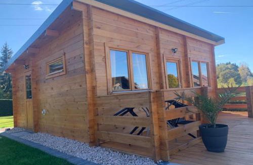 Corcieux Ski Chalet | Chalet 2 personnes avec jacuzzi privatif et piscine saisonnière partagée