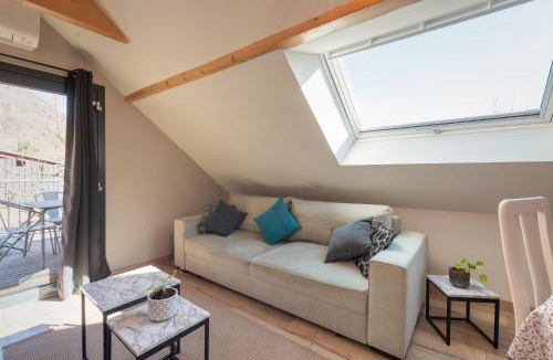 Ouzous House | Chalet 2 Pièces Avec Terrasse