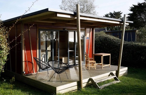 Plouhinec Ski Chalet | Chalet "20m² - Île de Sein" with Terrace