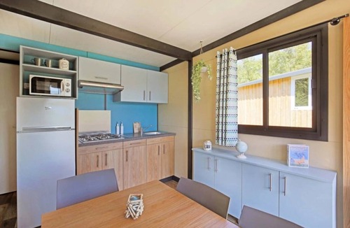 Lepin-le-Lac Ski Chalet | Chalet 3 étoiles - ccbfggg