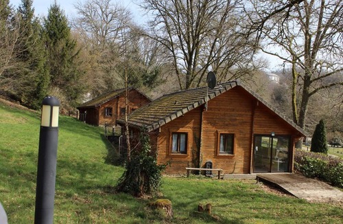 Correze Ski Chalet | Chalet 3 étoiles - Piscine - eehihc