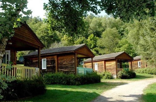 Correze Ski Chalet | Chalet 3 étoiles - Piscine - eeid0g