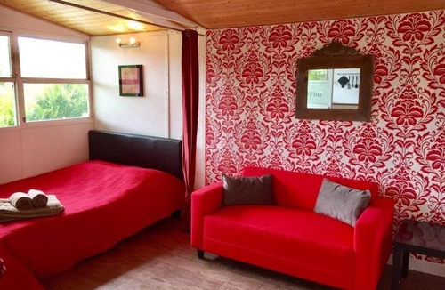 La Bastide-Clairence Villa | Chalet 3 (Sleeps 2, 1 Bedroom)