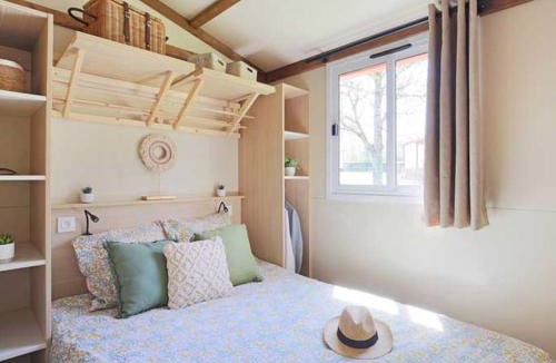 Lablachere Other | Chalet 37m² avec Terrasse à Lablachère - API-1-52-1171