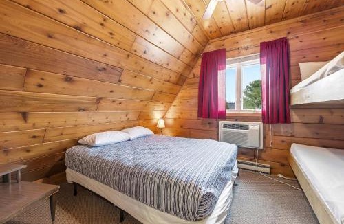 Stevensville Ski Chalet | Chalet #39