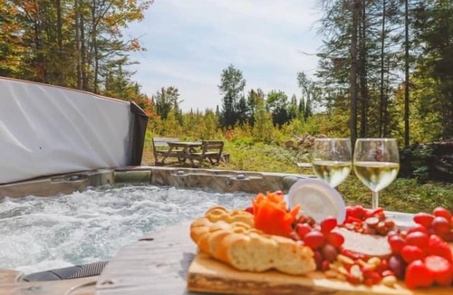 Chertsey Ski Chalet | Chalet 3M & Spa - Lanaudiere