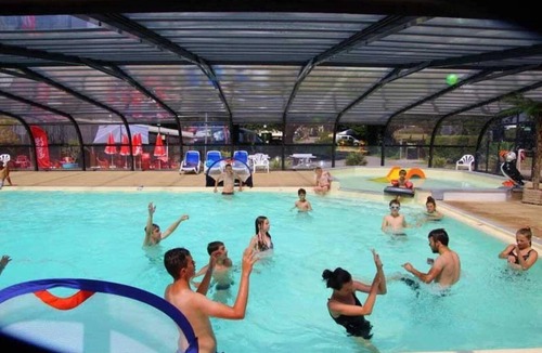 Guerande Ski Chalet | Chalet 4 étoiles - Piscine - eeedeh