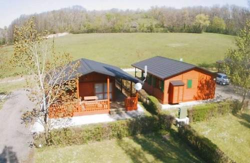 Lons-le-Saunier Ski Chalet | Chalet 4 étoiles - Piscine - efa00d