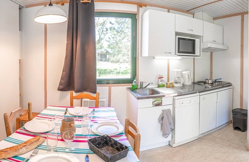 Saint-Germain-du-Teil Ski Chalet | Chalet 4/6 pers. - Booz