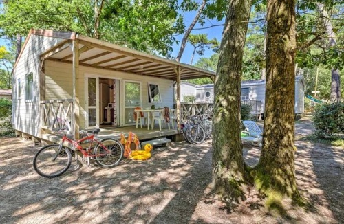 Saint-Hilaire-de-Riez Ski Chalet | Chalet 4 étoiles - Piscine - eecceh