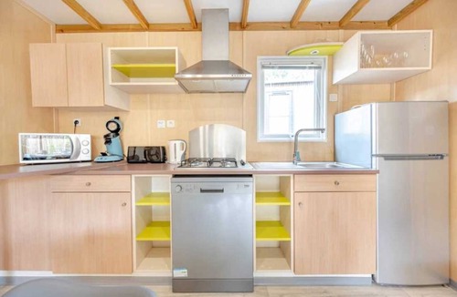 Saint-Hilaire-de-Riez Ski Chalet | Chalet 4 étoiles - Piscine - efbdf0