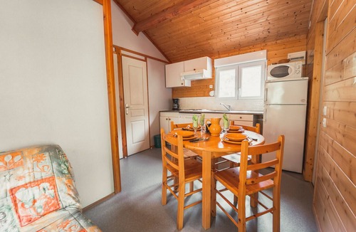 La Canourgue Ski Chalet | Chalet 4 pers. au Camping du Golf