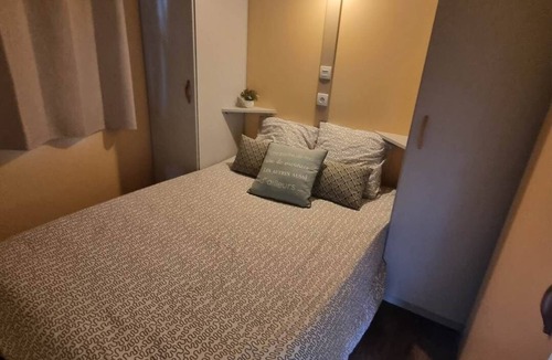 Saint-Jean-de-Valeriscle Ski Chalet | Chalet 5 people