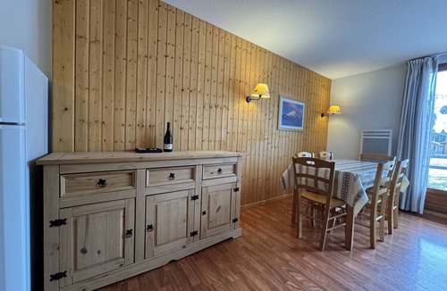 Saint-Etienne-en-Devoluy Ski Chalet | Chalet 6 Pers -piscine Chauffée- Superdevoluy