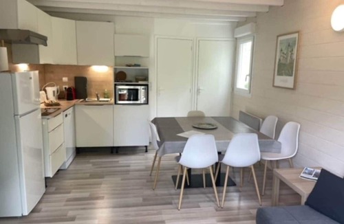 Saumur Ski Chalet | Chalet 7 - 8P-Pool -100m Black Frame