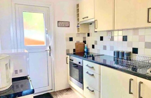 Great Mongeham Ski Chalet | Chalet 95, Kingsdown Holiday Park