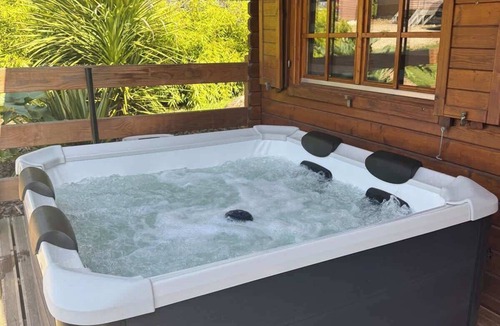 Saint-Gilles-de-Cretot Ski Chalet | Chalet avec jacuzzi privatif nature & romantique